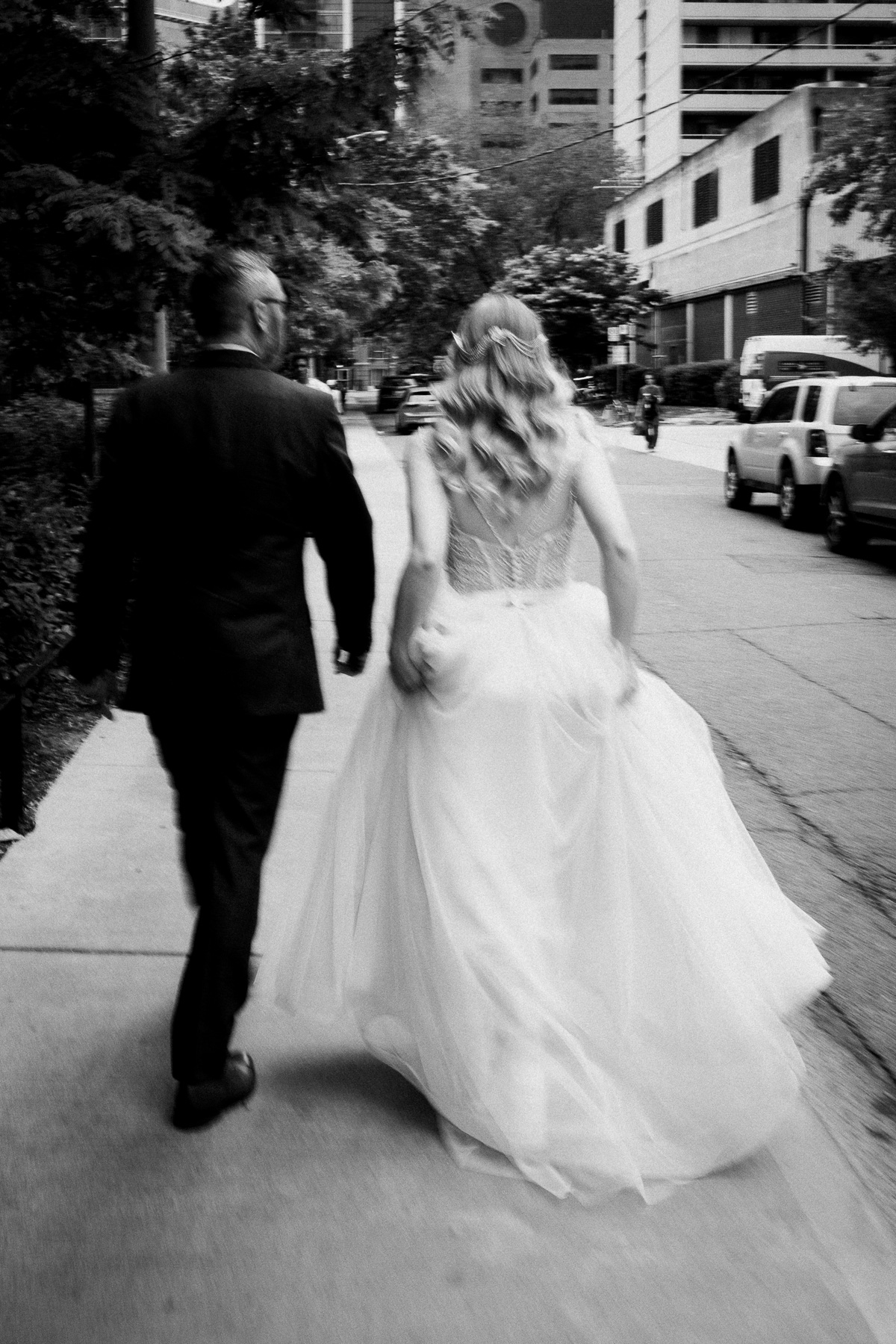 Behind the Lens: A Day in the Life of a Toronto Wedding Photographer