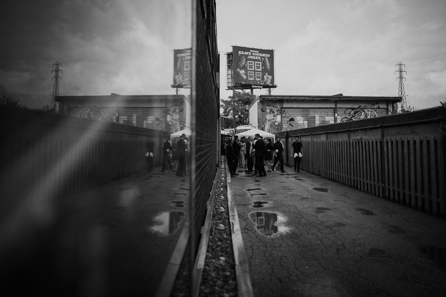 Airship 37 Wedding Picture by Toronto Wedding Photographer Avangard Photography