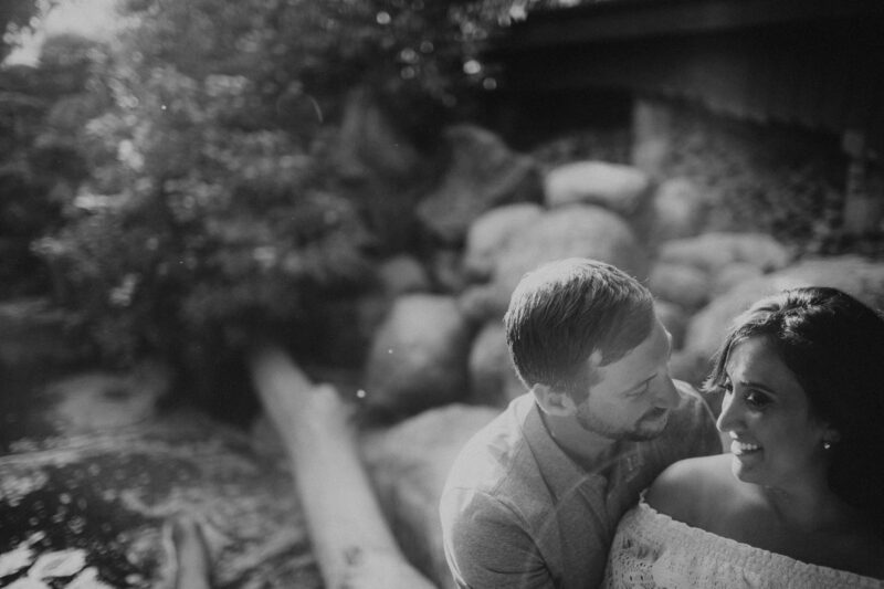 Edwards Gardens Engagement Pictures by Toronto Wedding Photographer