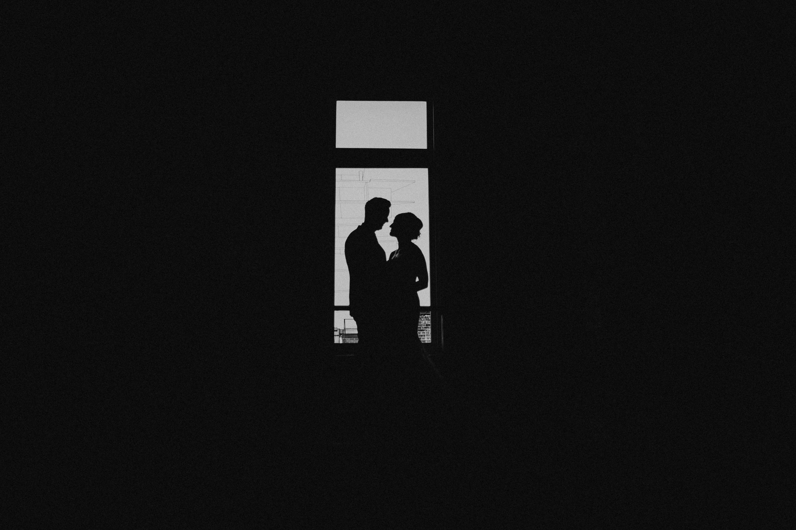 The Ultimate Guide to Wedding Couple Poses